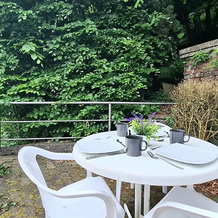 Modernes Mit Einzelbetten, Parkplatz Vor Der Tuer, Wifi, Voll Ausgestattete Kueche, Inklusive Bettwaesche Und Handtuecher - Ideal Fuer Monteure - Alt03 아파트