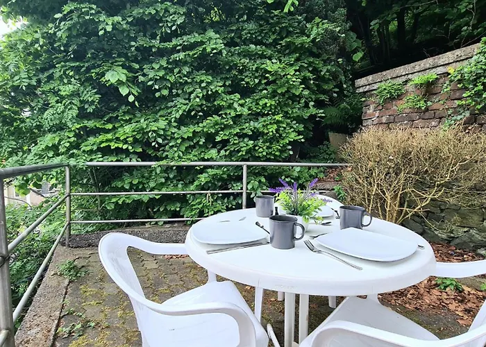Modernes Mit Einzelbetten, Parkplatz Vor Der Tuer, Wifi, Voll Ausgestattete Kueche, Inklusive Bettwaesche Und Handtuecher - Ideal Fuer Monteure - Alt03 아파트
