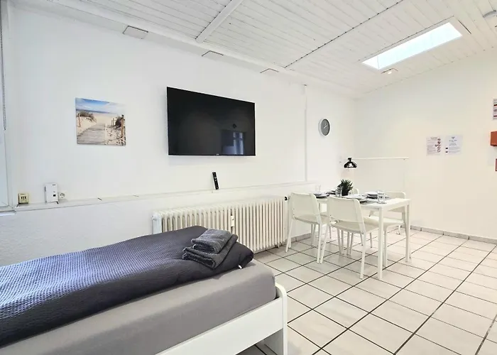 아파트 Modernes Mit Einzelbetten, Parkplatz Vor Der Tuer, Wifi, Voll Ausgestattete Kueche, Inklusive Bettwaesche Und Handtuecher - Ideal Fuer Monteure - Alt03 알테나