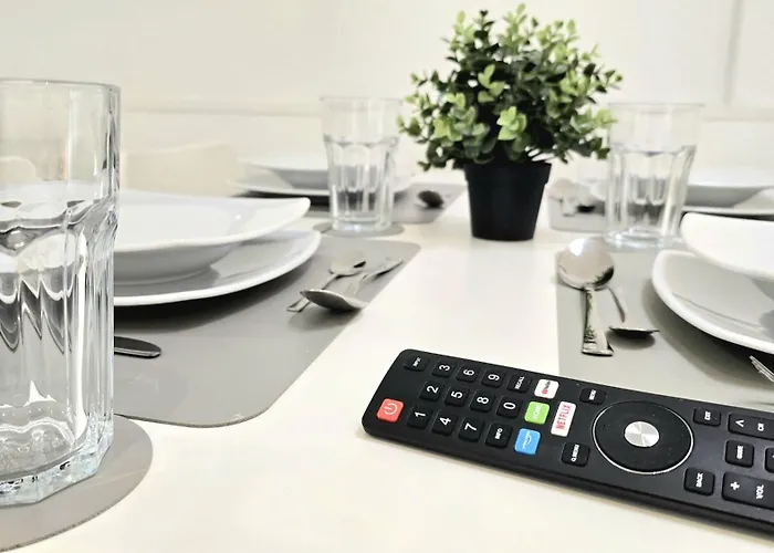 Modernes Mit Einzelbetten, Parkplatz Vor Der Tuer, Wifi, Voll Ausgestattete Kueche, Inklusive Bettwaesche Und Handtuecher - Ideal Fuer Monteure - Alt03 아파트 알테나